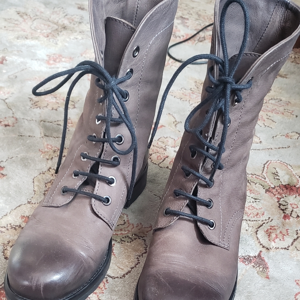 Clark's Combat Style Boot- Womens